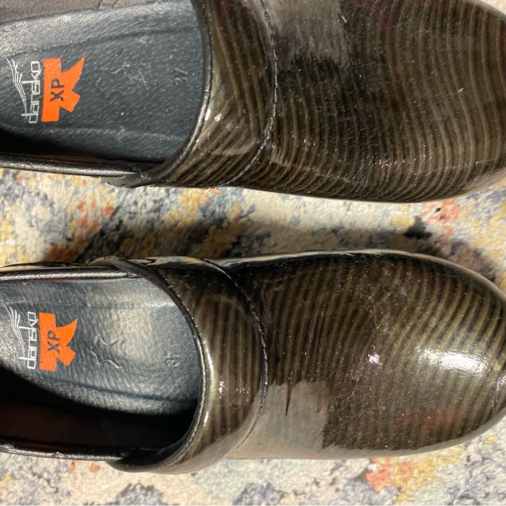 Dansko Womens Black and Dark Green  Loafers